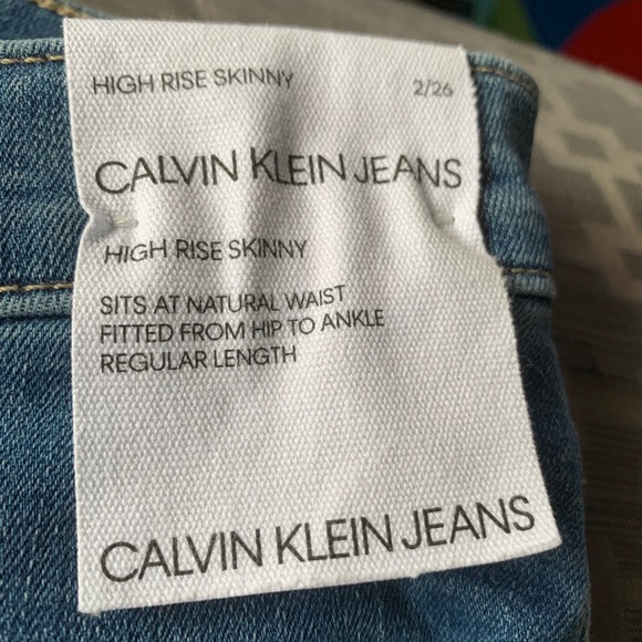 NWT! Calvin Klein Button Fly High Waisted Jeans. - Picture 3 of 5